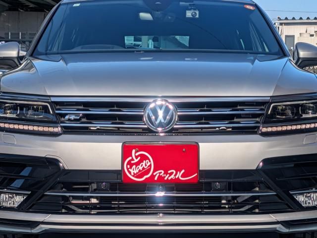 VOLKSWAGEN VOLKSWAGEN TIGUAN 2019