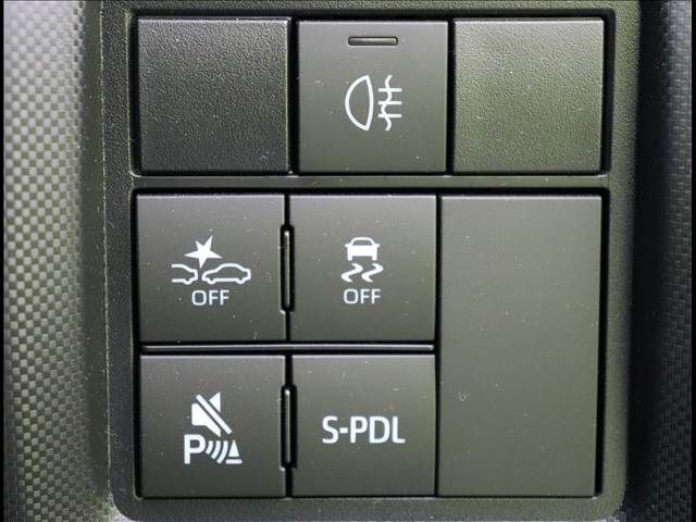 DAIHATSU ROCKY e-SMART HYBRID 2025