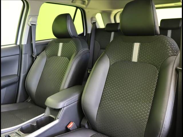 DAIHATSU ROCKY e-SMART HYBRID 2025