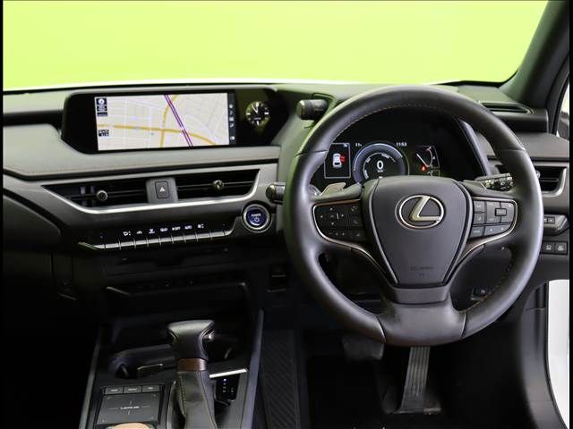 TOYOTA LEXUS UX250h 2022