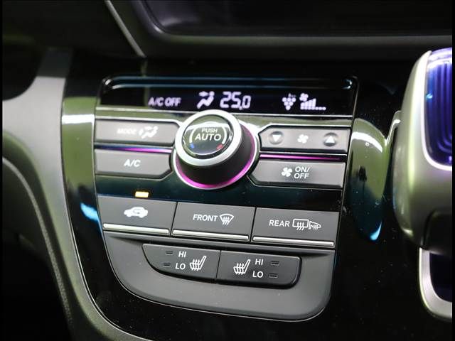 HONDA FREED HYBRID 2017