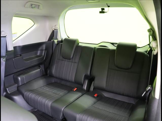 HONDA FREED HYBRID 2017