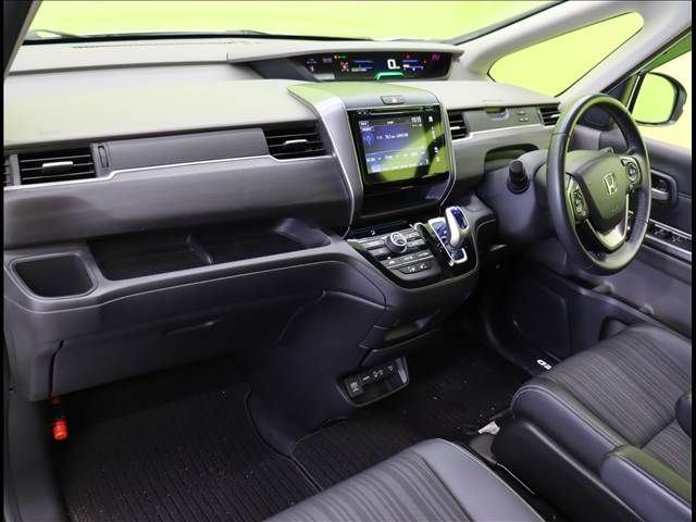 HONDA FREED HYBRID 2017