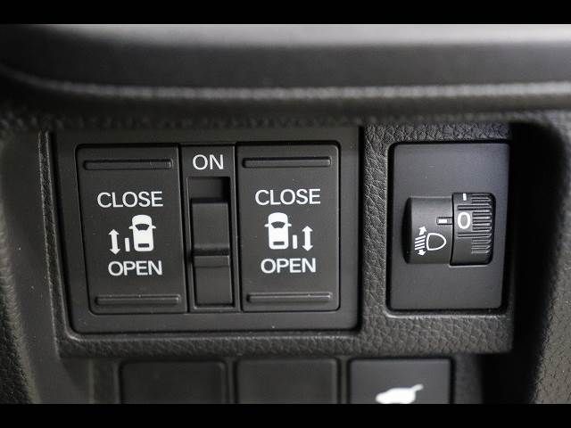 HONDA STEPWAGON SPADA 2023