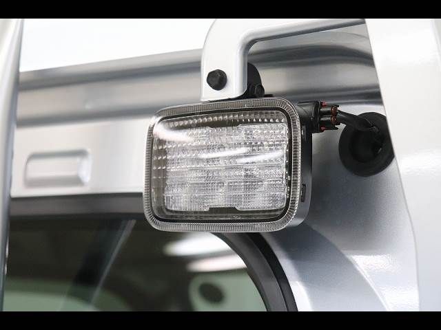 DAIHATSU HIJET truck 4WD 2024