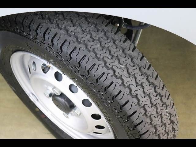 DAIHATSU HIJET truck 4WD 2024