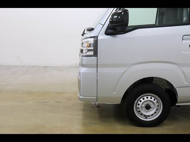 DAIHATSU HIJET truck 4WD 2024