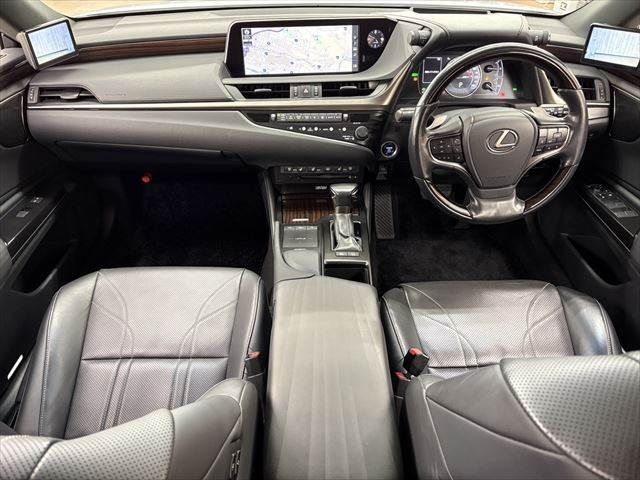 TOYOTA LEXUS ES300h 2019