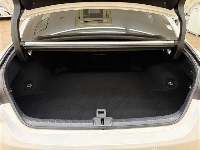 TOYOTA LEXUS ES300h 2019