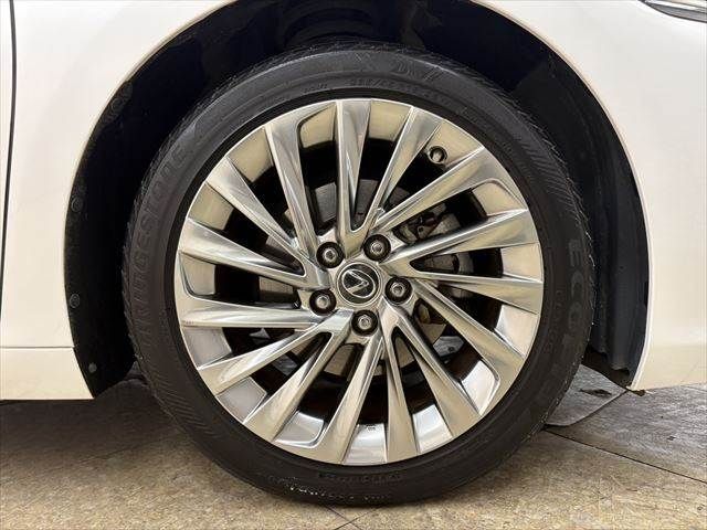 TOYOTA LEXUS ES300h 2019