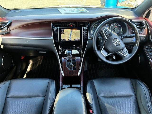 TOYOTA HARRIER HYBRID 2014