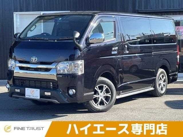 TOYOTA HIACE van 2WD 2018