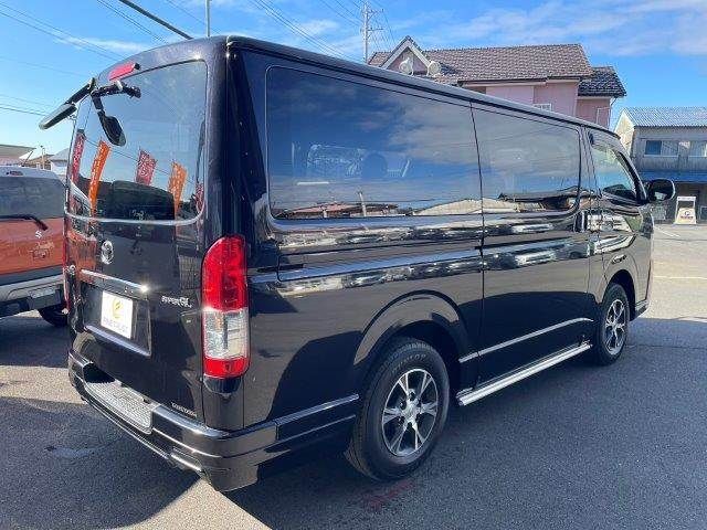 TOYOTA HIACE van 2WD 2018