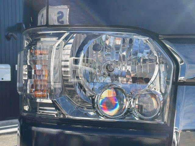 TOYOTA HIACE van 2WD 2018