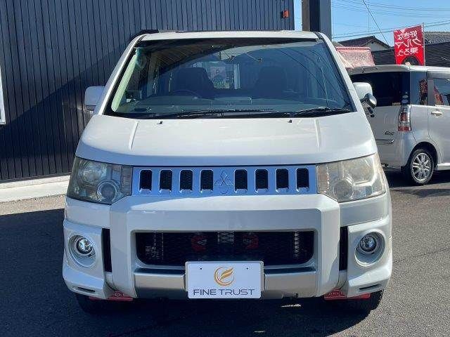 MITSUBISHI DELICA D:5 4WD 2011