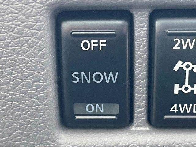 NISSAN NV350 CARAVAN 4WD 2018