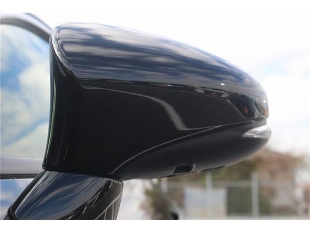 TOYOTA LEXUS RC300h 2015