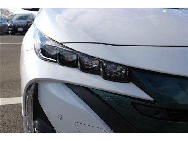 TOYOTA PRIUS PHV 2019