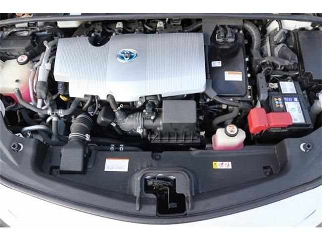 TOYOTA PRIUS PHV 2019