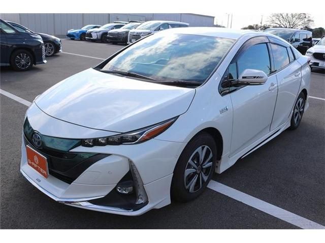 TOYOTA PRIUS PHV 2019