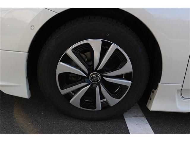 TOYOTA PRIUS PHV 2019