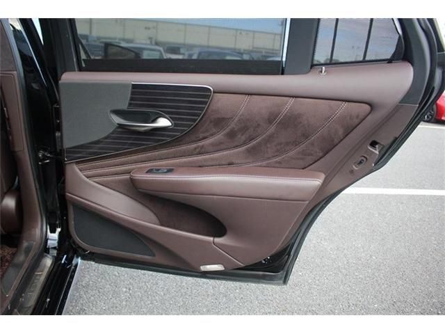 TOYOTA LEXUS LS500h 4WD 2018