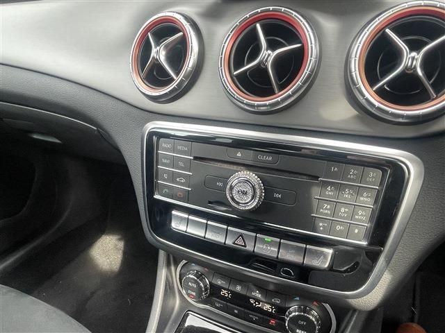 MERCEDES BENZ MERCEDES BENZ CLA class 2016