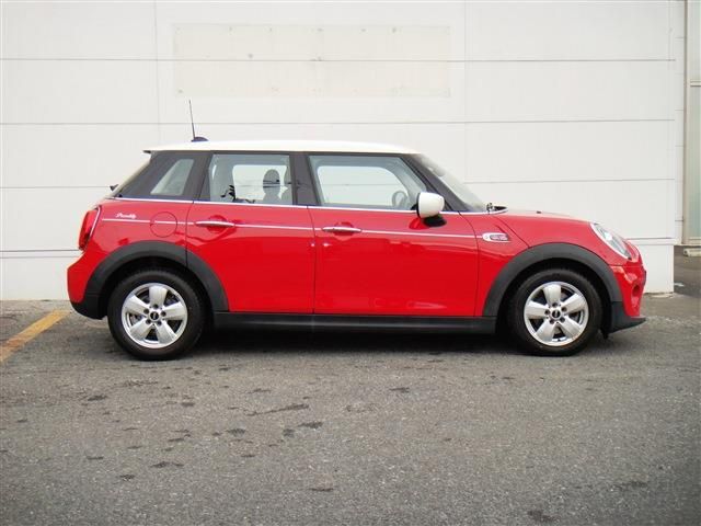 BMW MINI COOPER 5DOOR 2021
