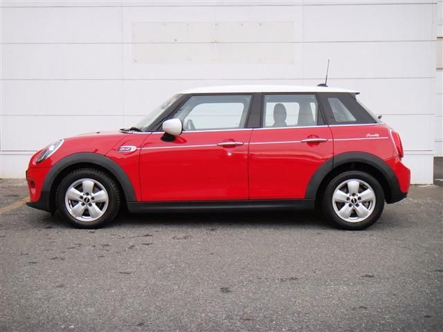 BMW MINI COOPER 5DOOR 2021