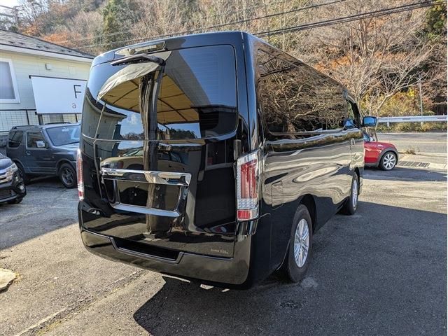 NISSAN NV350 CARAVAN 1.2t 2014