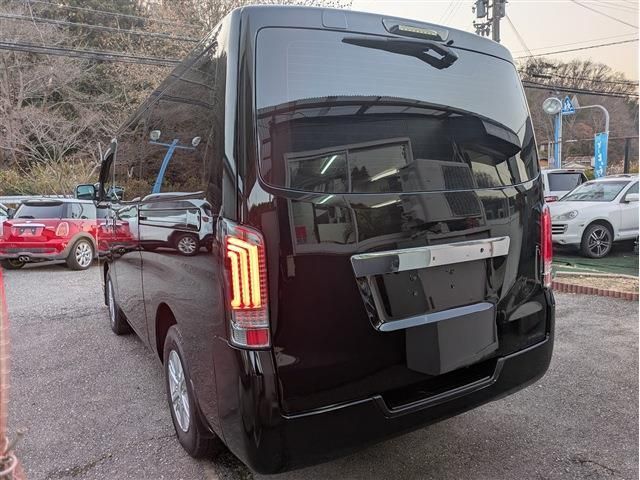 NISSAN NV350 CARAVAN 1.2t 2014