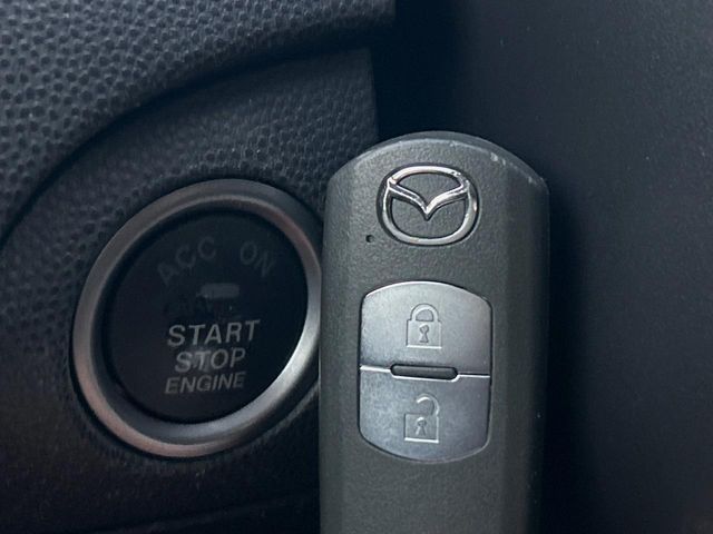 MAZDA AXELA SPORTS 2012