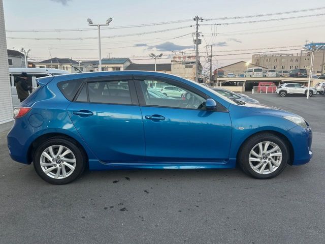 MAZDA AXELA SPORTS 2012