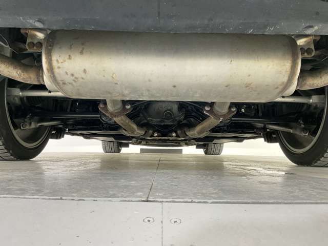 NISSAN SKYLINE HYBRID 2017