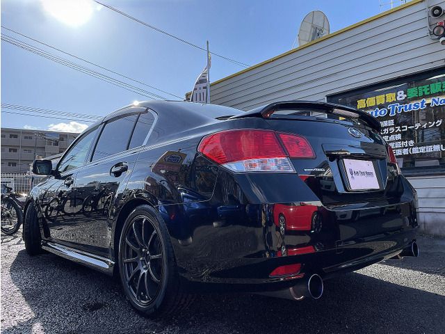 SUBARU LEGACY B4 2010