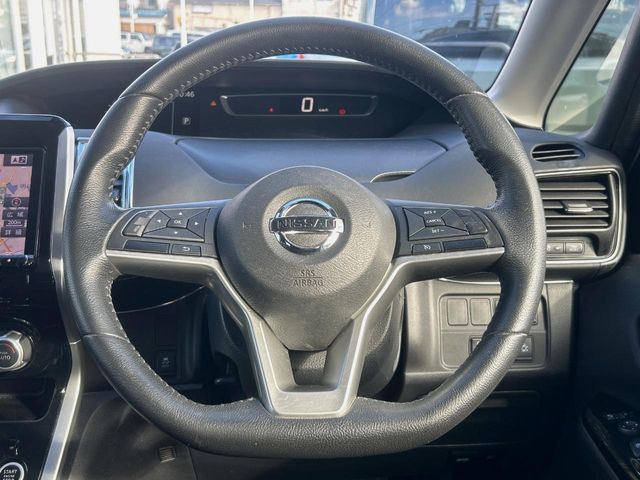 NISSAN SERENA  S-HYBRID 2016