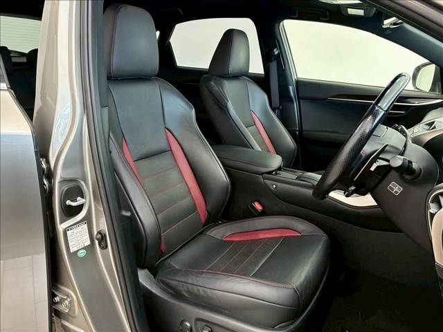 TOYOTA LEXUS NX300h 2016