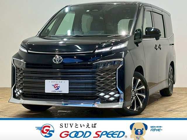 TOYOTA VOXY 2023
