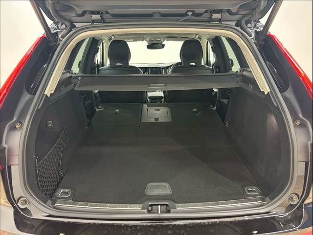 VOLVO VOLVO XC60 2022