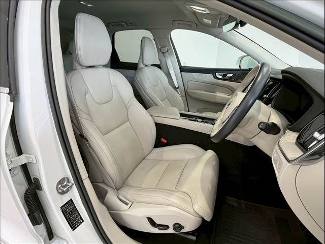 VOLVO VOLVO XC60 2022