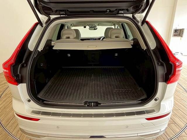 VOLVO VOLVO XC60 2022