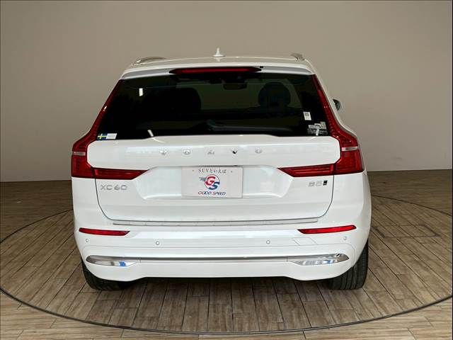 VOLVO VOLVO XC60 2022