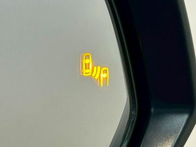 TOYOTA HARRIER 2WD 2025