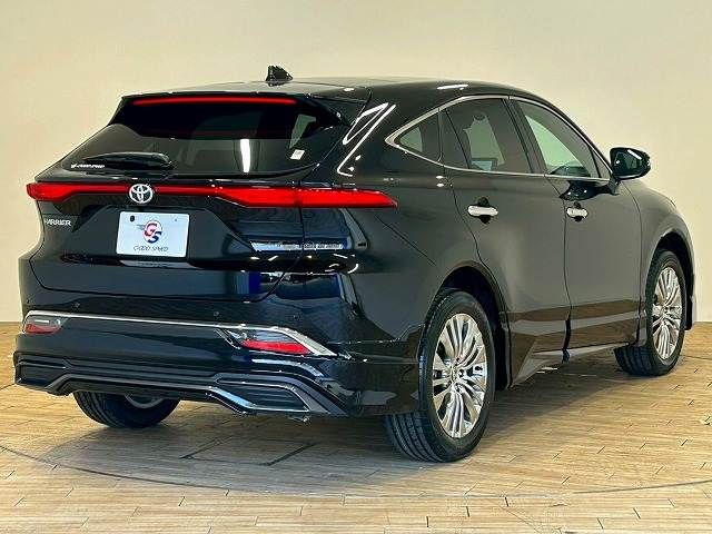 TOYOTA HARRIER 2WD 2025