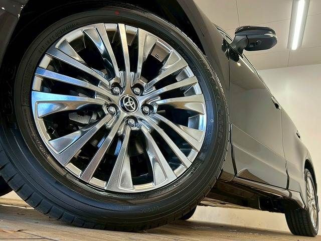 TOYOTA HARRIER 2WD 2025