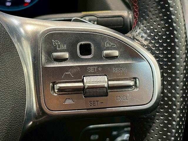 MERCEDES BENZ MERCEDES BENZ GLA class 2020