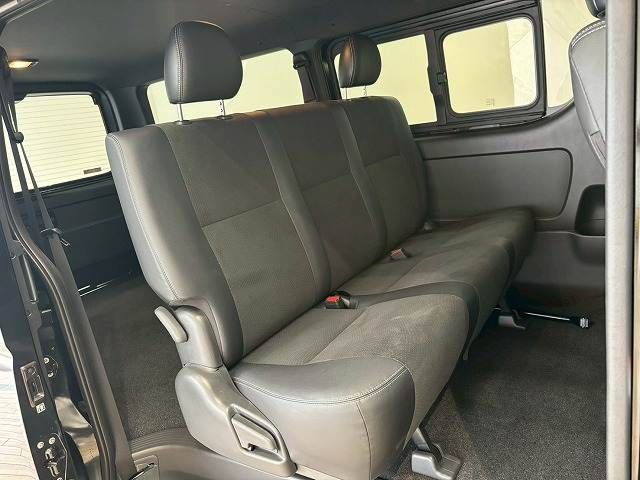 TOYOTA HIACE van 2WD 2025