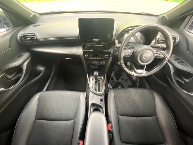 TOYOTA YARIS CROSS HYBRID 2025