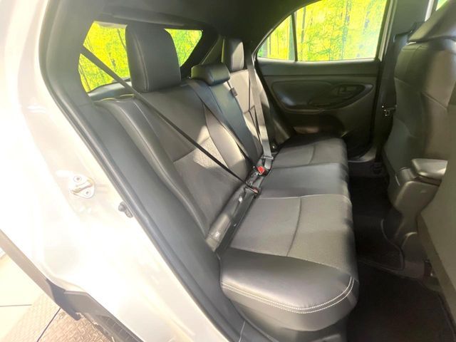 TOYOTA YARIS CROSS HYBRID 2025