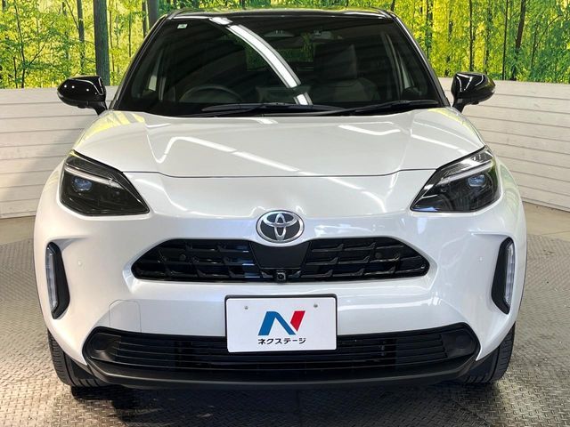 TOYOTA YARIS CROSS HYBRID 2025